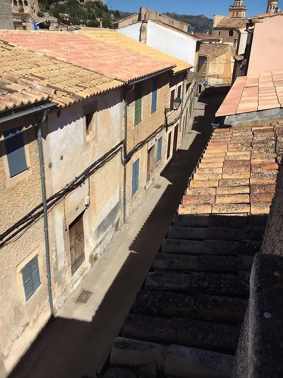 Stadthaus Mitten Im Kuenstlerviertel Von Arta Mit Zwei Wohnungen 0*,  Spanien